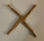 Four equal arm Brigid’s cross which looks like the letter”X”.